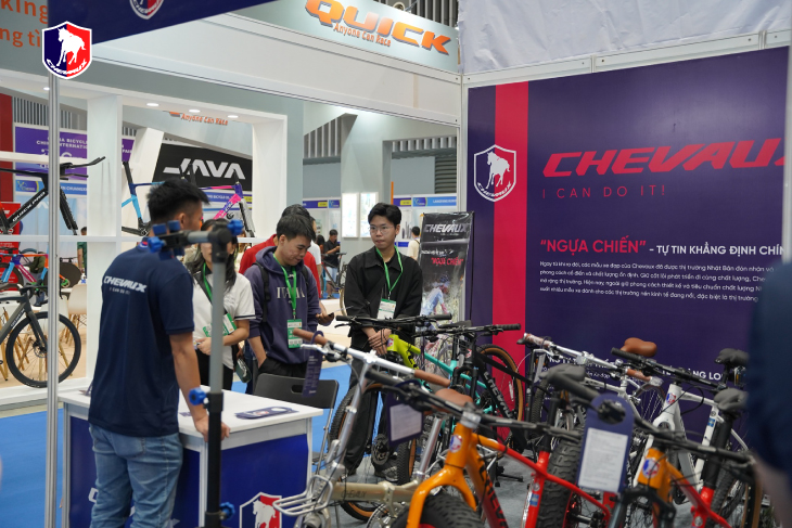 chevaux-viet-nam-trien-lam-2024